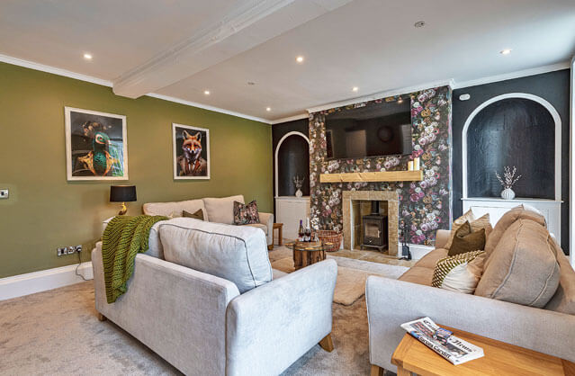 owen manor image