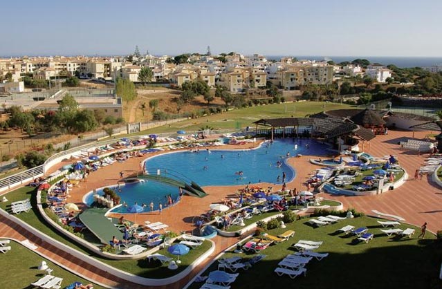 4 star hotel or apartments image