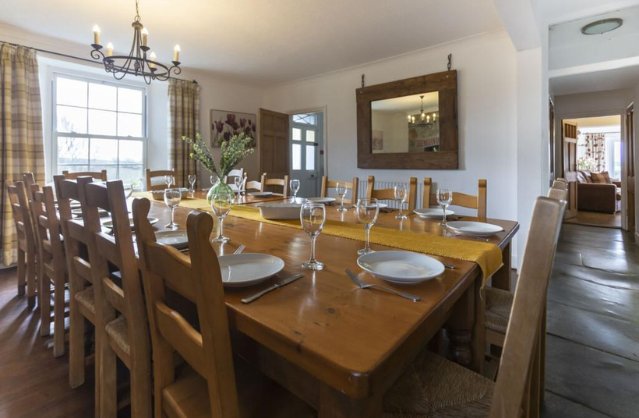 the old farmhouse image