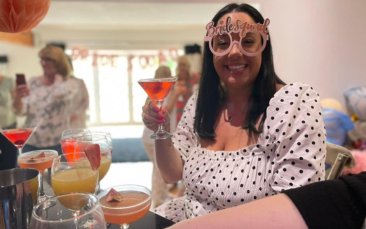 mobile bottomless brunch image