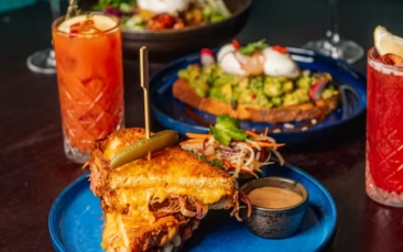 bottomless brunch - manahatta image
