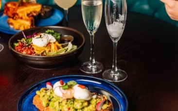 bottomless brunch - manahatta image