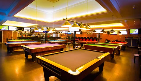 sports bar image