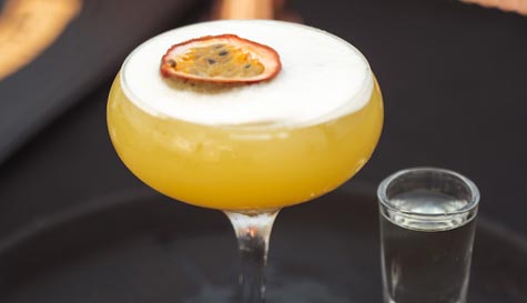 mobile cocktail making image