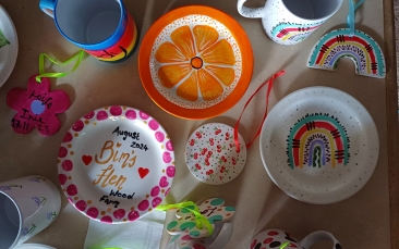 mobile ceramic painting workshop image