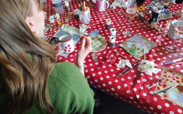 mobile ceramic painting workshop image