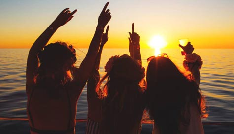 beach hopping sunset cruise image