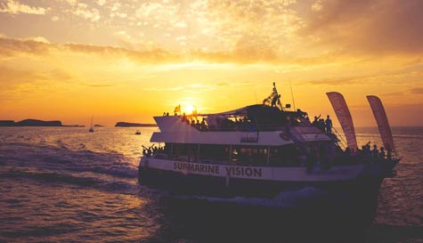 beach hopping sunset cruise image