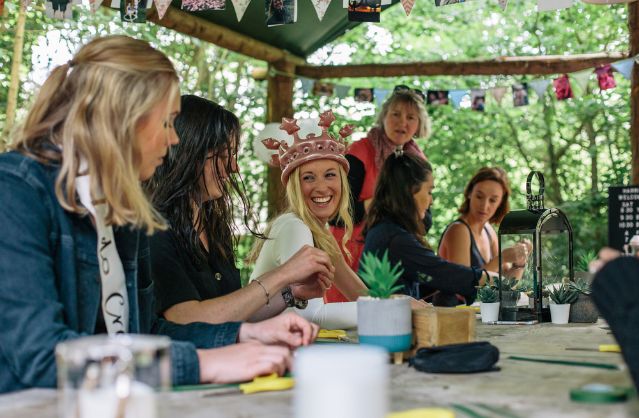 kingly glamping image