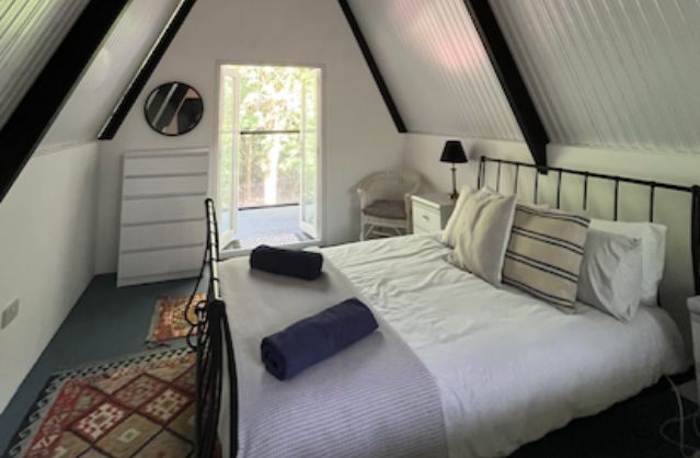 kingly glamping image