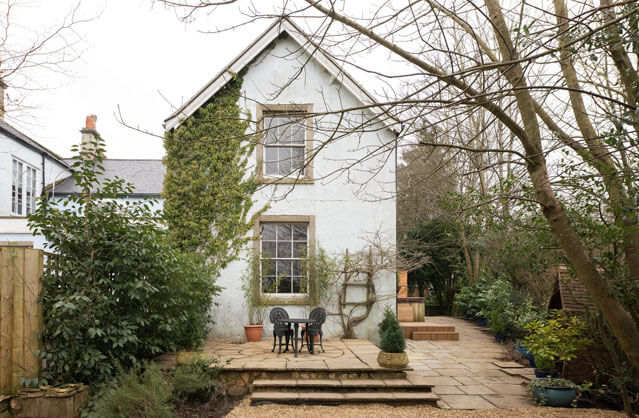 Bath accommodation