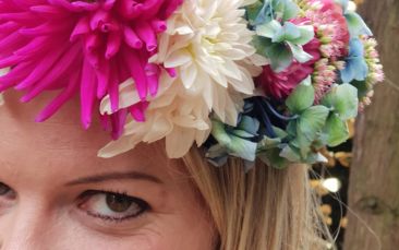 flower crown workshop image