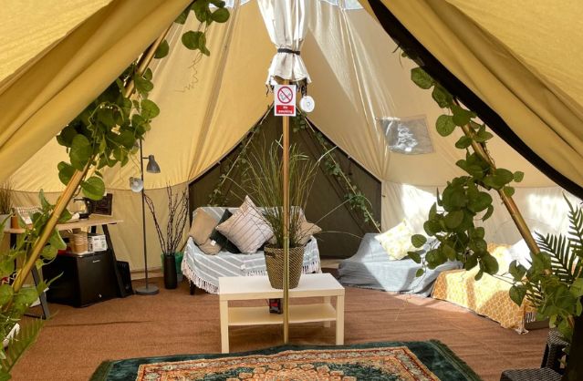 trentside glamping image