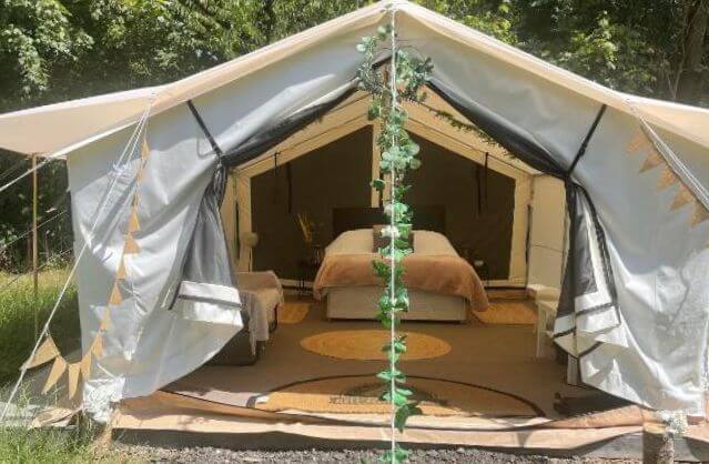 trentside glamping - gold image