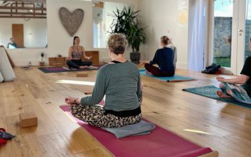 yoga & breathwork session image