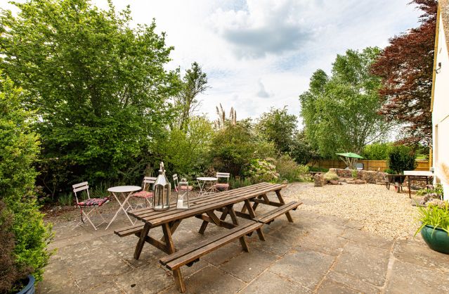 Bath accommodation