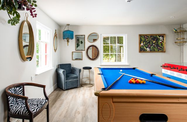 Bath accommodation