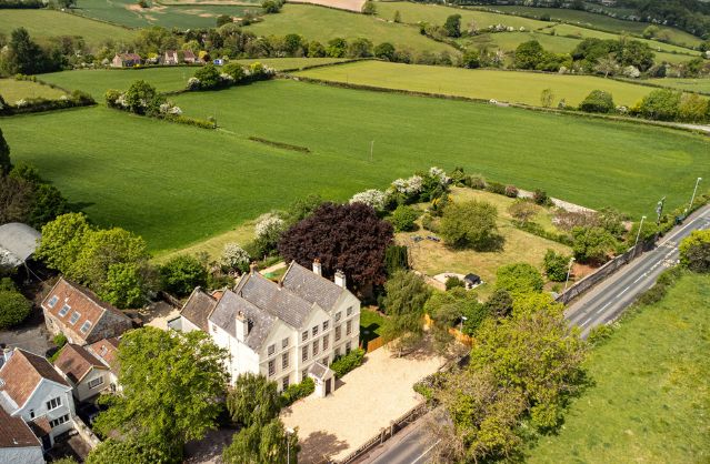 Bath accommodation