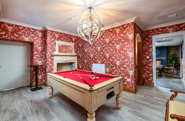 Bath accommodation