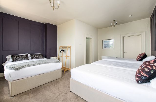 Bath accommodation