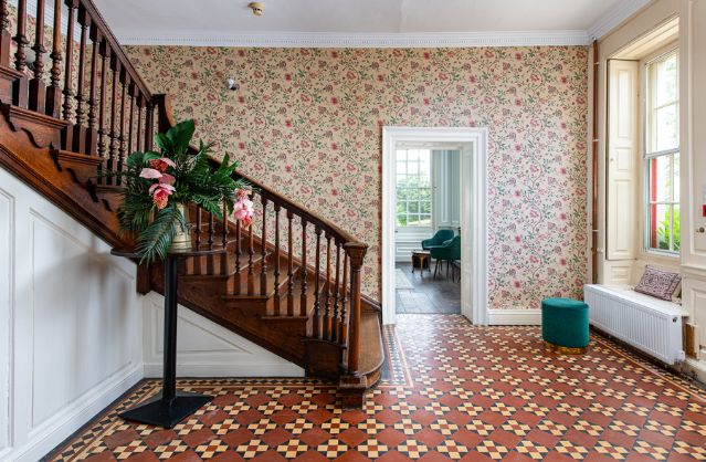 Bath accommodation