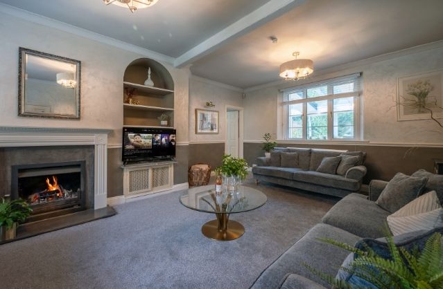 Bath accommodation