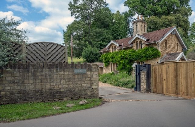 Bath accommodation