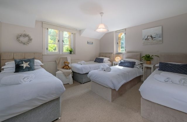 Bath accommodation