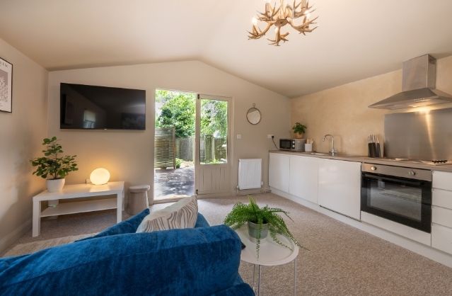 Bath accommodation