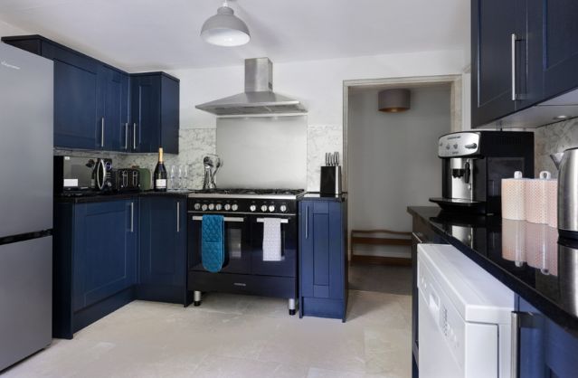 Bath accommodation
