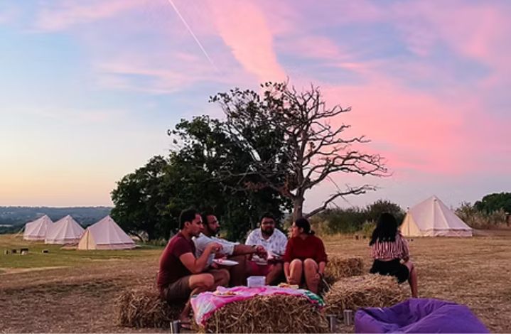 weald glamping image