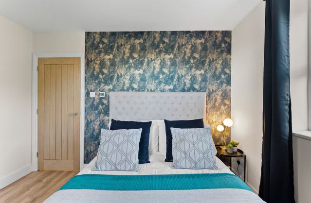 Bath accommodation
