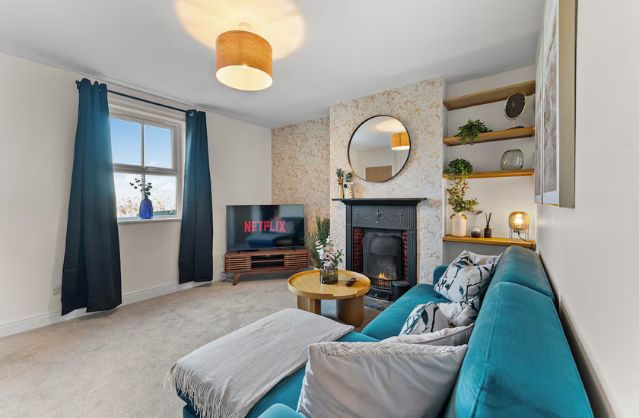 Bath accommodation