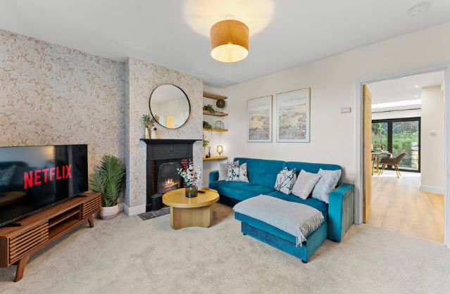 Bath accommodation