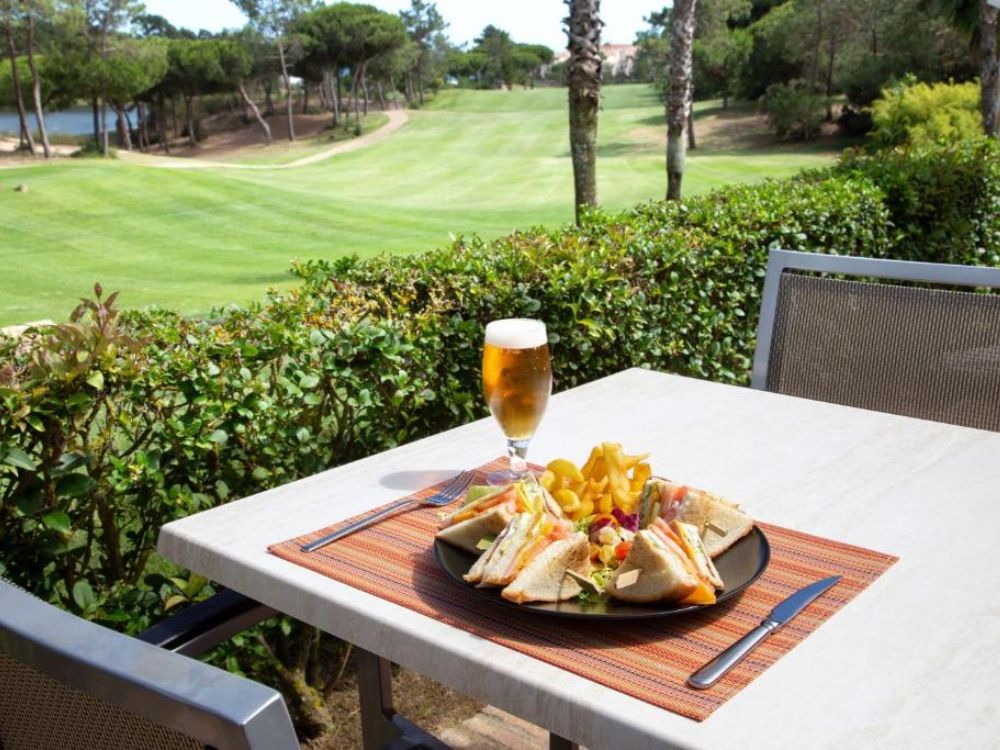 Doubletree by Hilton Islantilla Golf Resort