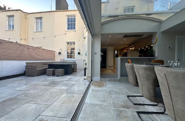 Cheltenham accommodation